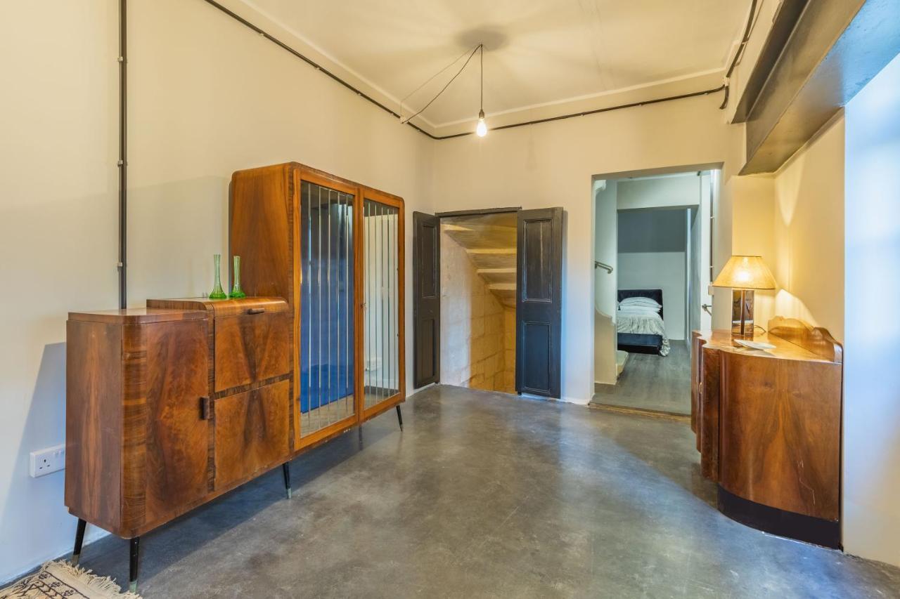 Stylish Retro Suites อิล-เฟอร์ยานา ภายนอก รูปภาพ