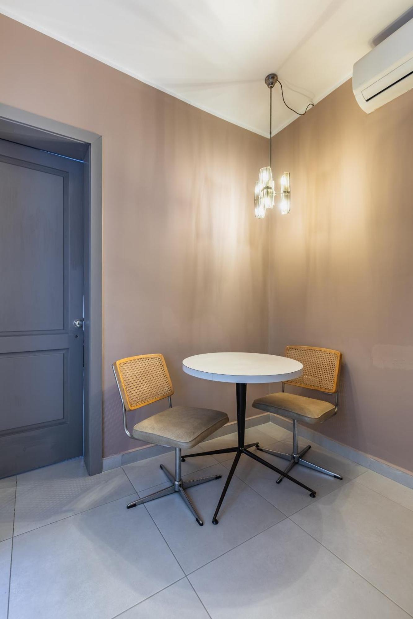 Stylish Retro Suites อิล-เฟอร์ยานา ภายนอก รูปภาพ
