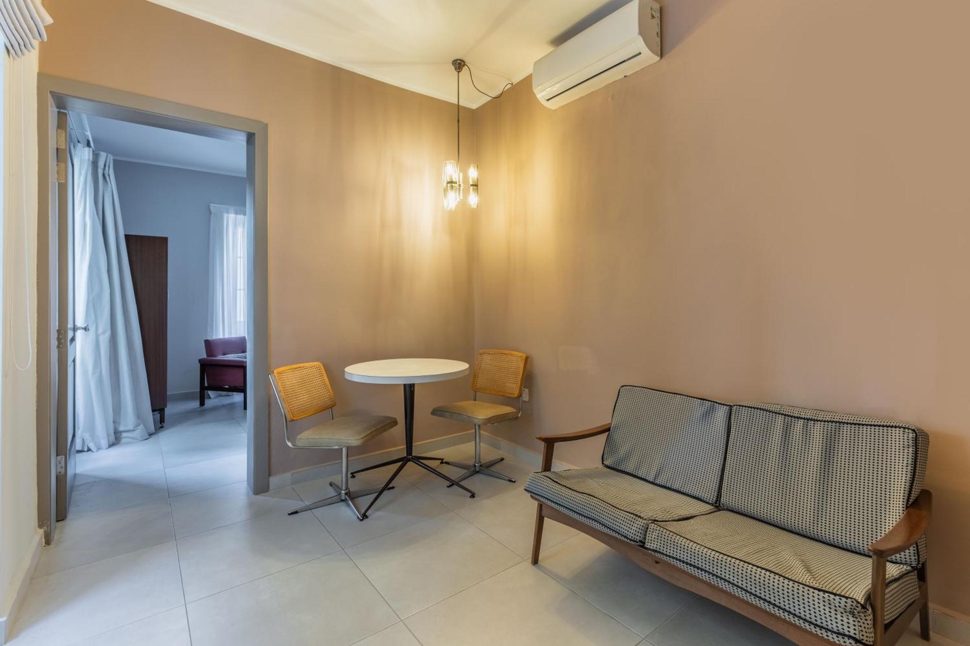 Stylish Retro Suites อิล-เฟอร์ยานา ภายนอก รูปภาพ